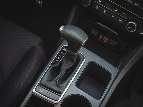 Used 2018 Kia Optima LX image 28