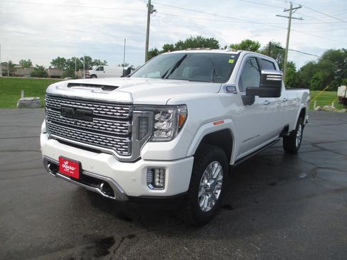 Used 2022 GMC Sierra 3500 Denali w/ Denali Ultimate Package AWD/4WD image 13