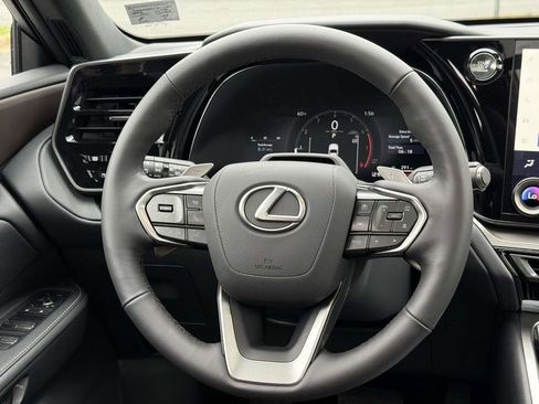 Used 2026 Lexus TX 350 AWD w/ Technology Package image 9