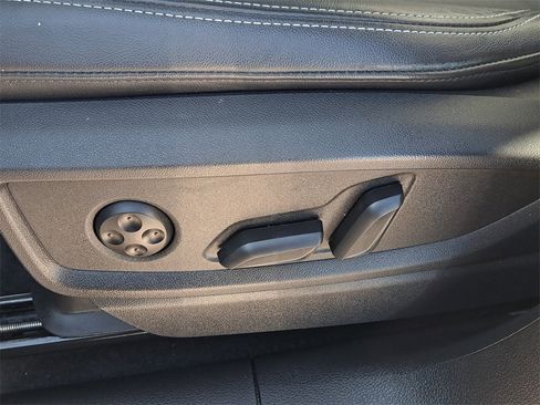 Certified 2023 Audi Q5 2.0T Premium Plus w/ Premium Plus Package image 19