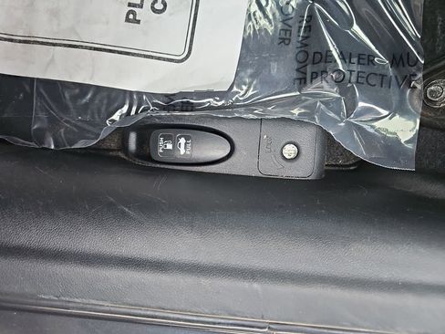 Used 2013 Honda Civic LX image 18