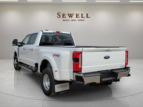 New 2026 Ford F350 Lariat w/ Lariat Premium Package AWD/4WD image 4
