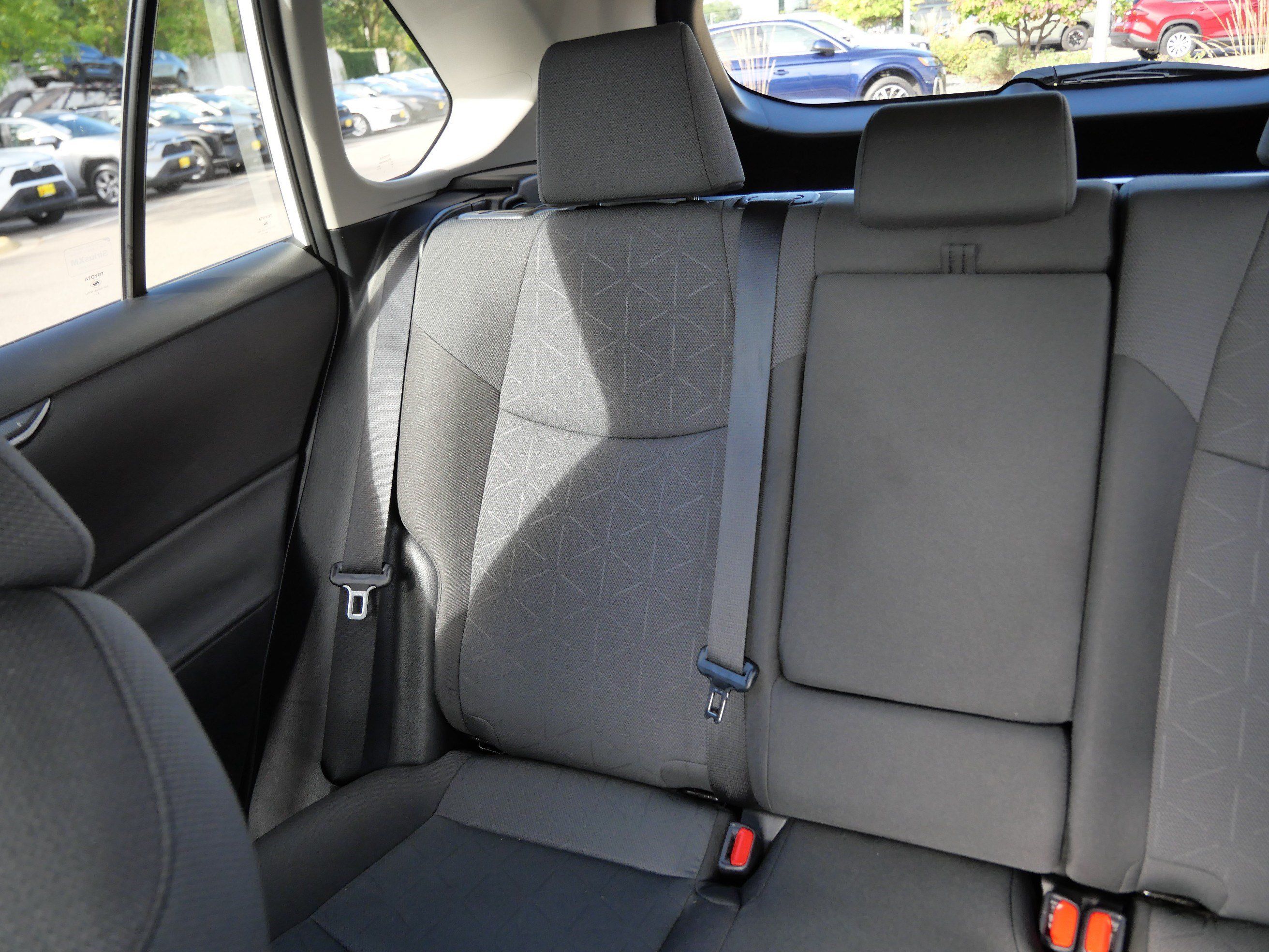 Certified 2025 Toyota RAV4 XLE AWD/4WD image 13