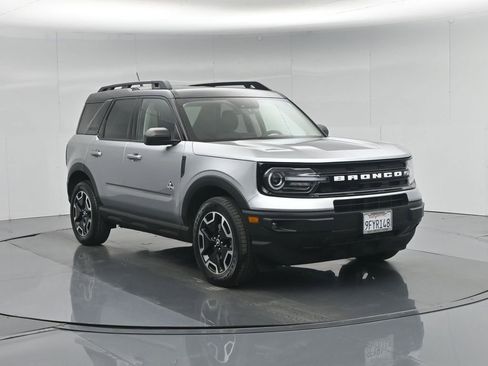 Certified 2022 Ford Bronco Sport Outer Banks w/ Tech Package AWD/4WD image 60