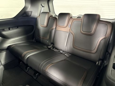 New 2026 Nissan Armada SL w/ Captain's Chari Seat Package AWD/4WD image 21
