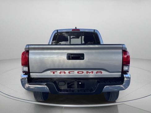 Used 2022 Toyota Tacoma SR5 image 4