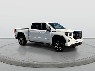 Used 2025 GMC Sierra 1500 AT4 w/ AT4 Premium Package