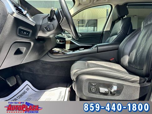 Used 2025 BMW X7 xDrive40i AWD/4WD image 39