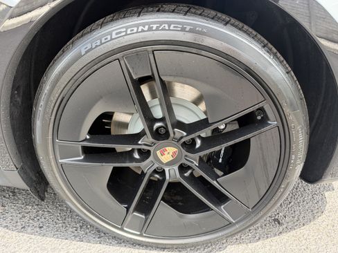 New 2026 Porsche Taycan RWD image 9