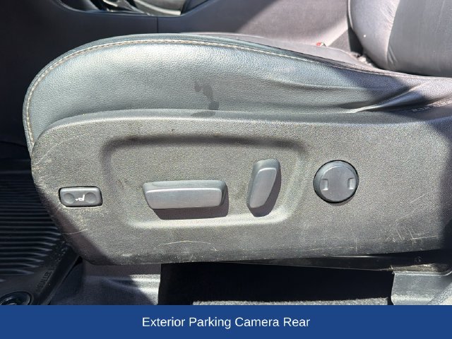 Used 2016 Toyota Highlander XLE AWD/4WD image 22