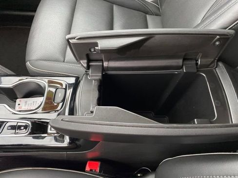 Certified 2023 Buick Envision Essence image 13