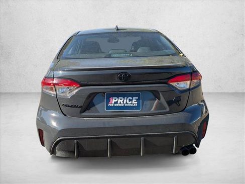 Used 2023 Toyota Corolla SE FWD image 6