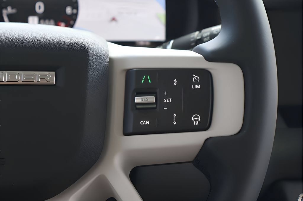New 2026 Land Rover Defender 110 X-Dynamic SE AWD/4WD image 20