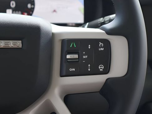 New 2026 Land Rover Defender 110 X-Dynamic SE AWD/4WD image 20