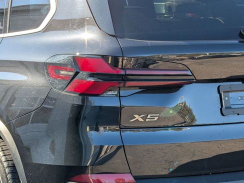Certified 2024 BMW X5 sDrive40i image 13