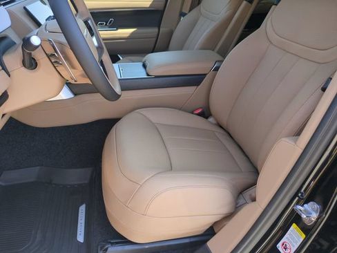 New 2026 Land Rover Range Rover SE AWD/4WD image 12