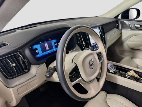 Certified 2024 Volvo XC60 B5 Ultimate w/ Protection Package Premier AWD/4WD image 10