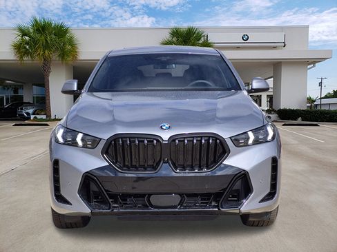 New 2026 BMW X6 xDrive40i w/ Executive Package image 2