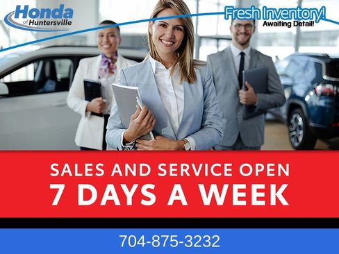 Used 2018 Ford F150 Raptor w/ Equipment Group 801A Mid AWD/4WD image 19