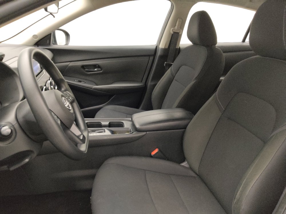Used 2025 Nissan Sentra S FWD image 17
