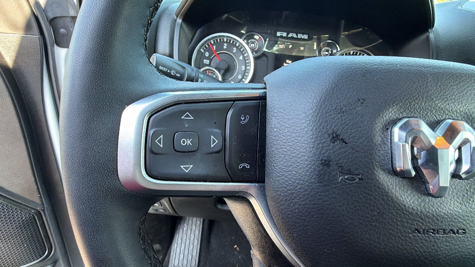 Used 2025 RAM 1500 Big Horn AWD/4WD image 26