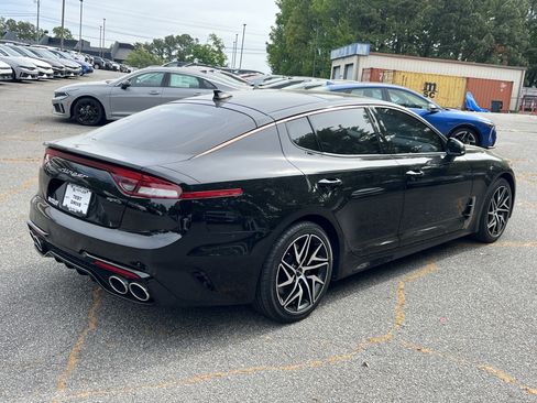 Used 2022 Kia Stinger GT-Line w/ Sun & Sound Package image 7