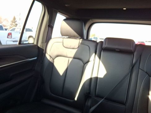 New 2025 Jeep Grand Cherokee Limited AWD/4WD image 13
