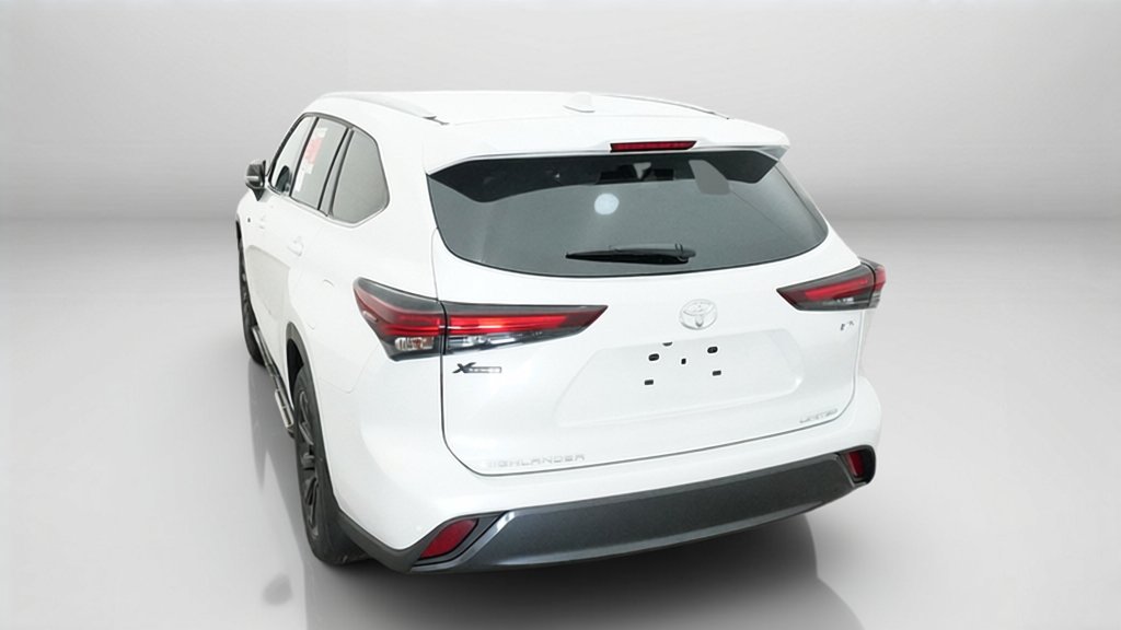 New 2026 Toyota Highlander Limited AWD/4WD image 13