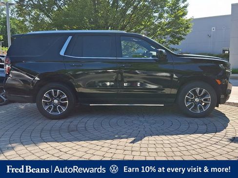 Used 2023 Chevrolet Tahoe LT w/ Luxury Package AWD/4WD image 9