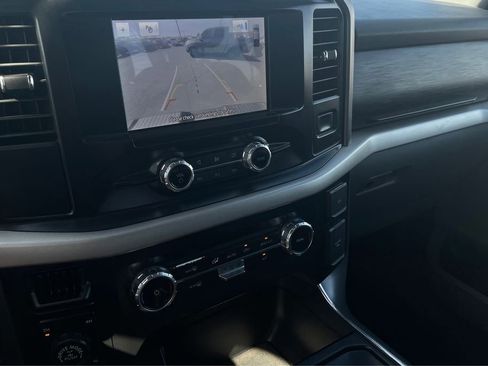 Used 2022 Ford F150 XLT image 22