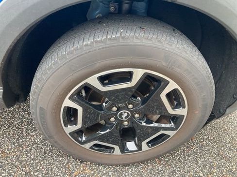 Used 2022 Ford Bronco Sport Outer Banks w/ Tech Package image 16