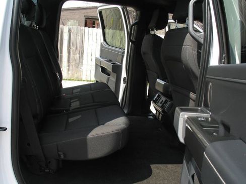 Used 2022 Ford F150 XLT w/ Equipment Group 302A High AWD/4WD image 25