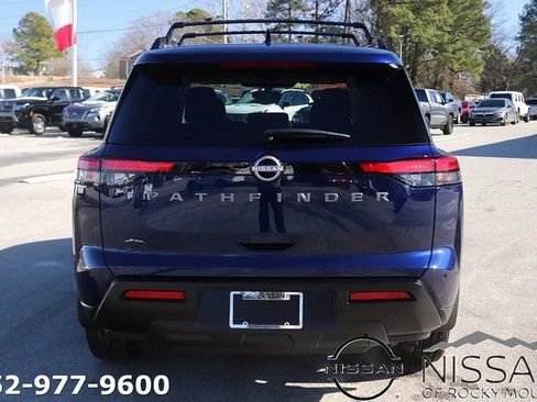 New 2026 Nissan Pathfinder SV image 6