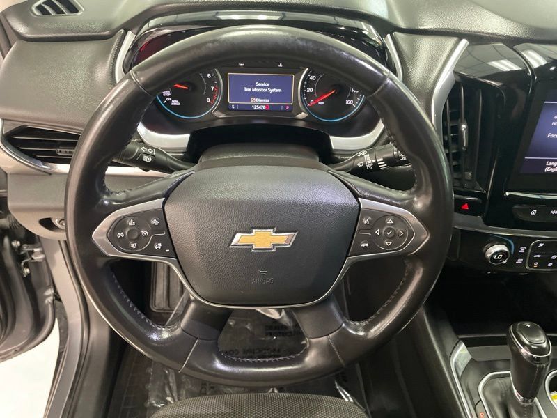 Used 2020 Chevrolet Traverse LT w/ Driver Confidence II Package AWD/4WD image 24