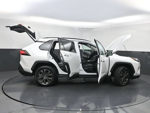 Used 2023 Toyota RAV4 Limited AWD/4WD image 37