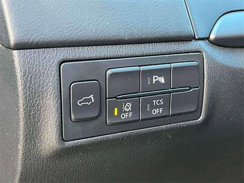 Used 2019 MAZDA CX-9 Touring w/ Touring Premium Package image 22