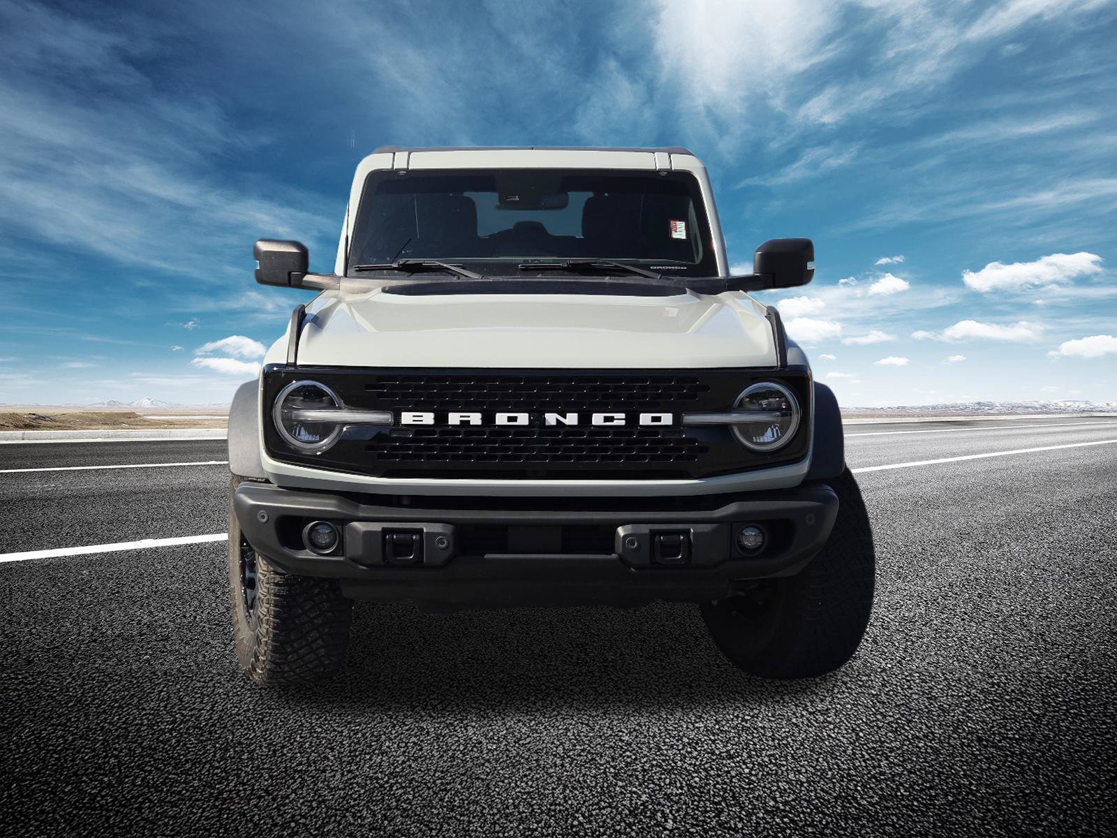 Used 2023 Ford Bronco Wildtrak AWD/4WD image 14