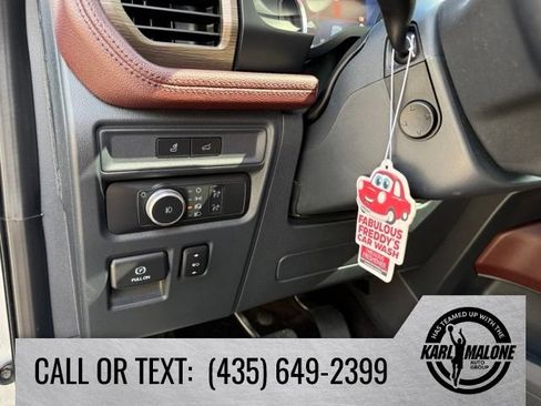 Used 2022 Ford Expedition Max Limited AWD/4WD image 16
