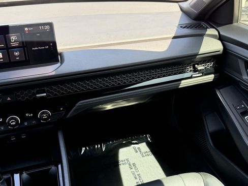Used 2024 Honda Accord Sport image 15