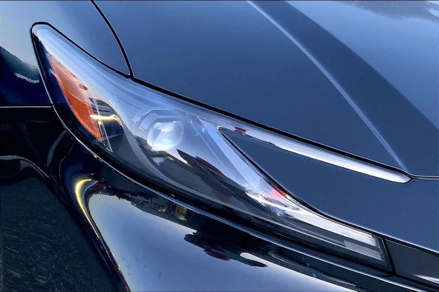 Used 2026 Toyota Camry SE w/ Convenience Package FWD image 24