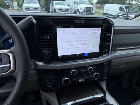 New 2026 Ford F450 Platinum w/ Platinum Plus Package AWD/4WD image 20