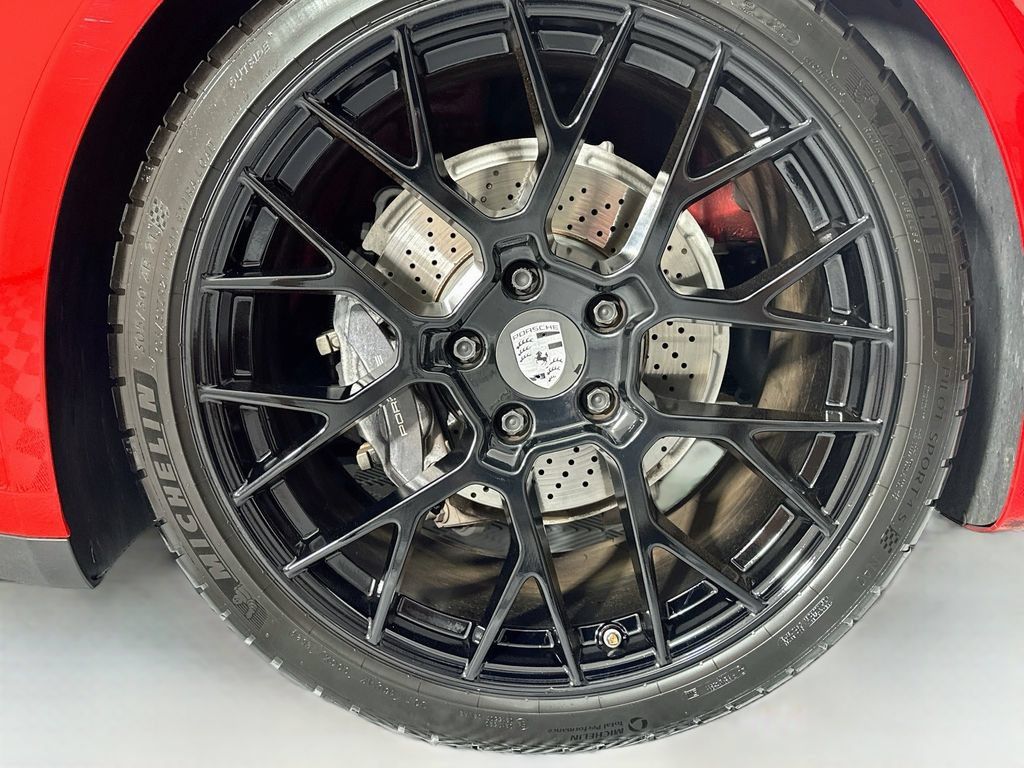 Certified 2021 Porsche 911 Carrera RWD image 32