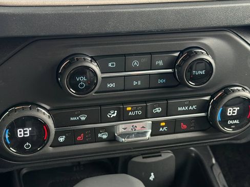 New 2026 Ford Bronco Outer Banks AWD/4WD image 17