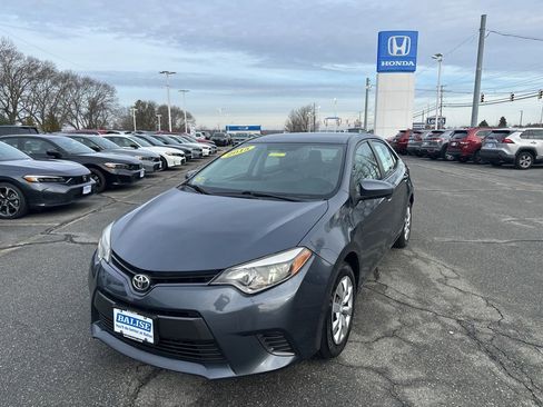 Used 2015 Toyota Corolla L image 1