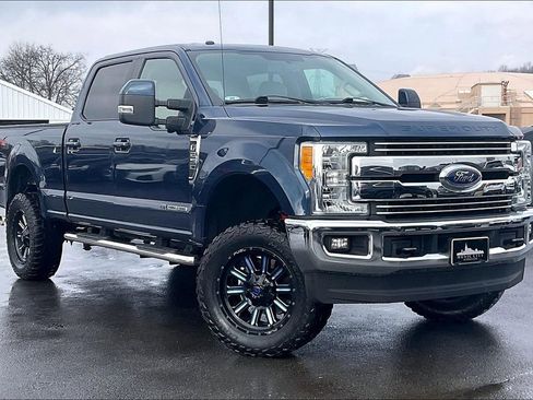 Used 2017 Ford F250 Lariat w/ Lariat Value Package image 37