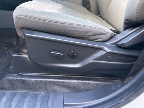 Used 2024 Ford F350 XLT w/ FX4 Off-Road Package image 39