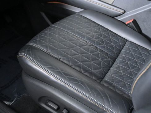 Used 2022 Nissan Murano Platinum w/ Cargo Package image 27