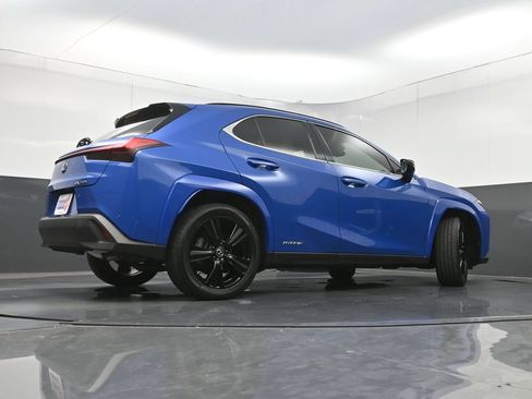 Used 2021 Lexus UX 250h w/ Premium Package AWD/4WD image 30