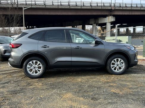 New 2026 Ford Escape Active w/ Active Premium Tech Pack image 3