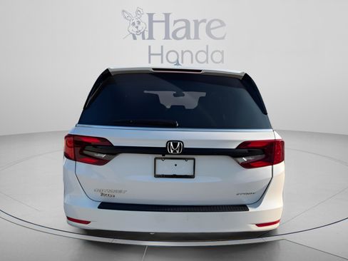 Certified 2023 Honda Odyssey Sport image 2